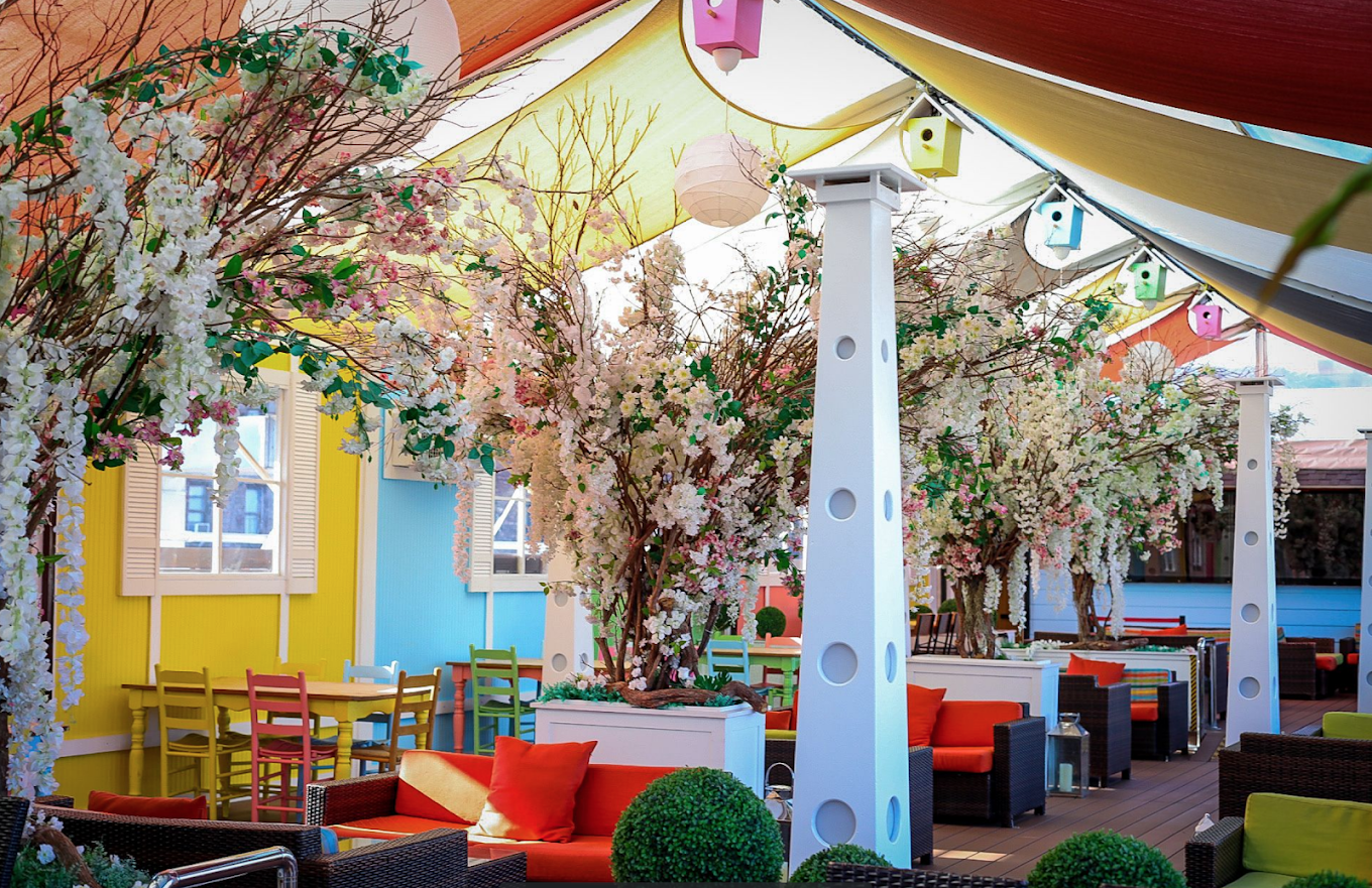 Republica dining room by GLP & Sons